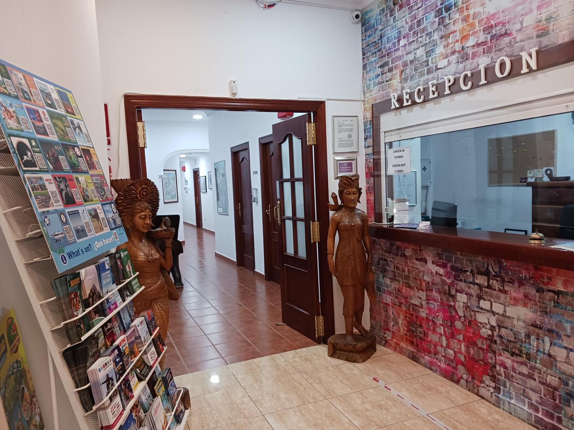 Hotel Manantiales Torremolinos Bagian luar foto